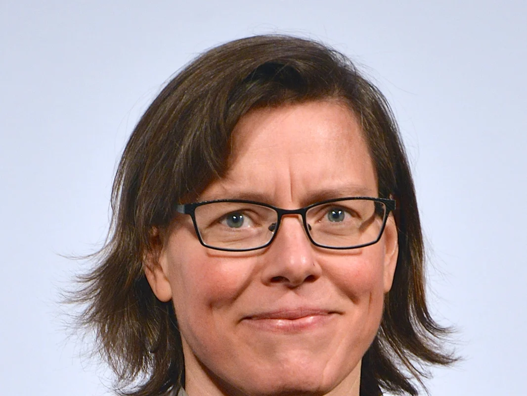 Porträttfoto av författaren Lena Andersson, oktober 2013